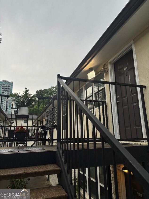 Foto principal - 48 Peachtree Ave NE