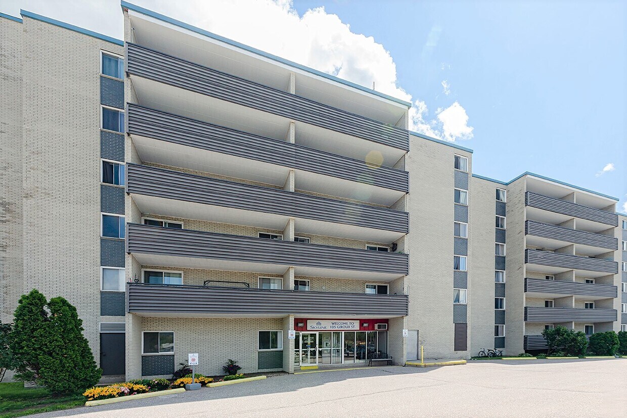 Primary Photo - Bay Court Apartments