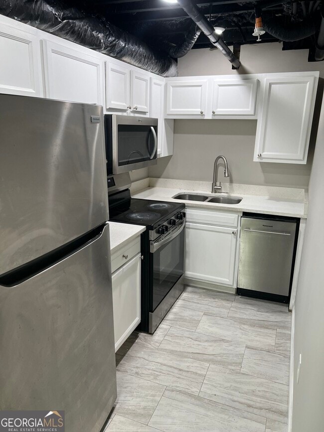 Foto del edificio - 1255 Pine Ave