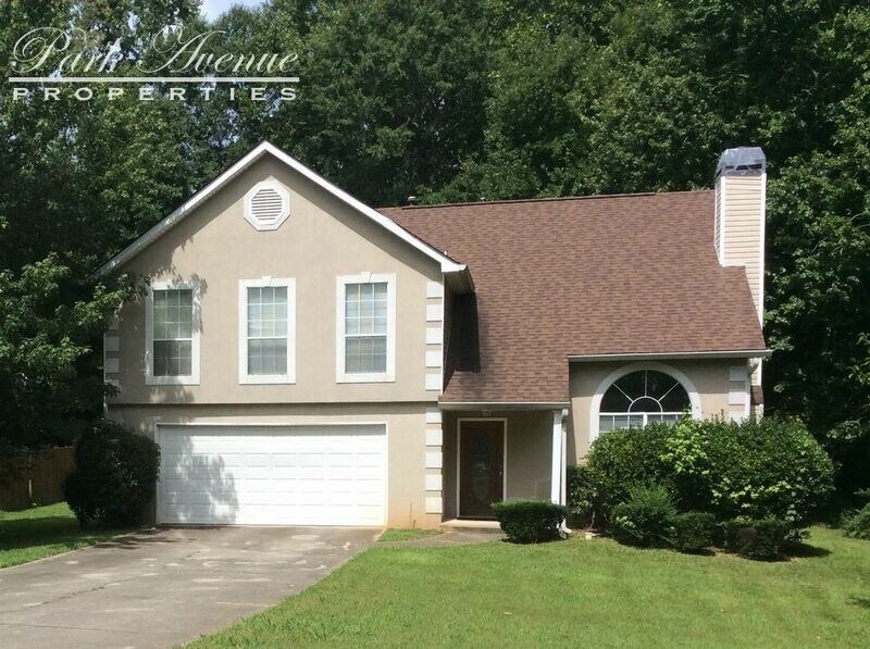 Primary Photo - 121 Arbor Cove Way