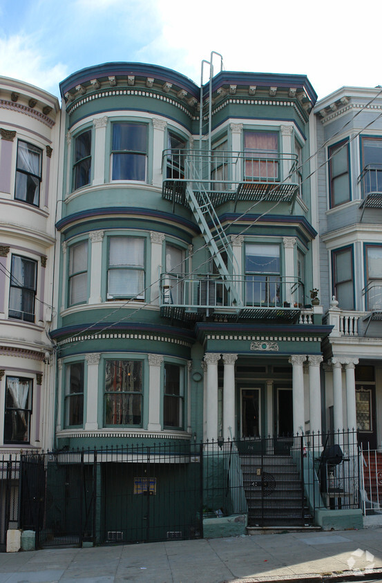 Foto del edificio - Clayton Street Apartments