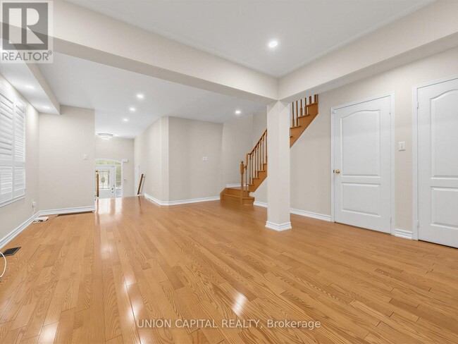 Building Photo - 3186 Cabano Crescent