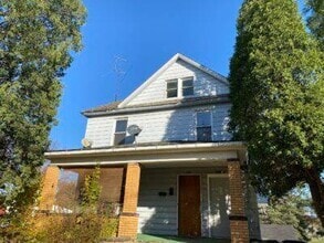 Building Photo - 1244 S Seneca Ave