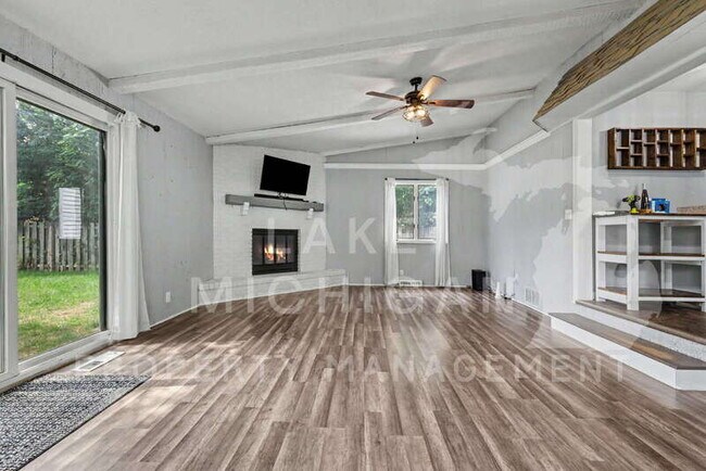 Foto del edificio - 704 Buckingham St SW