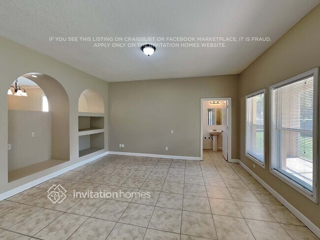 Foto del edificio - 13104 Fernway Rd