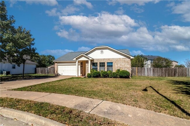 Building Photo - 105 Bluejay Cove