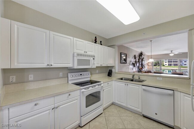 Foto del edificio - 7818 Great Heron Way