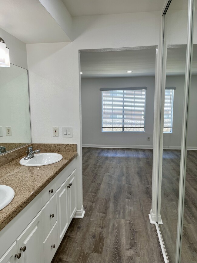 Double sink in - 21400 Burbank Blvd