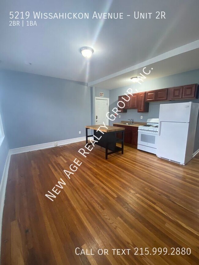 Building Photo - Welcome to 5219 Wissahickon Ave!