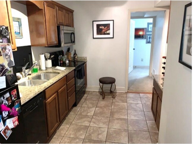 Foto del edificio - 2543 Cherry St
