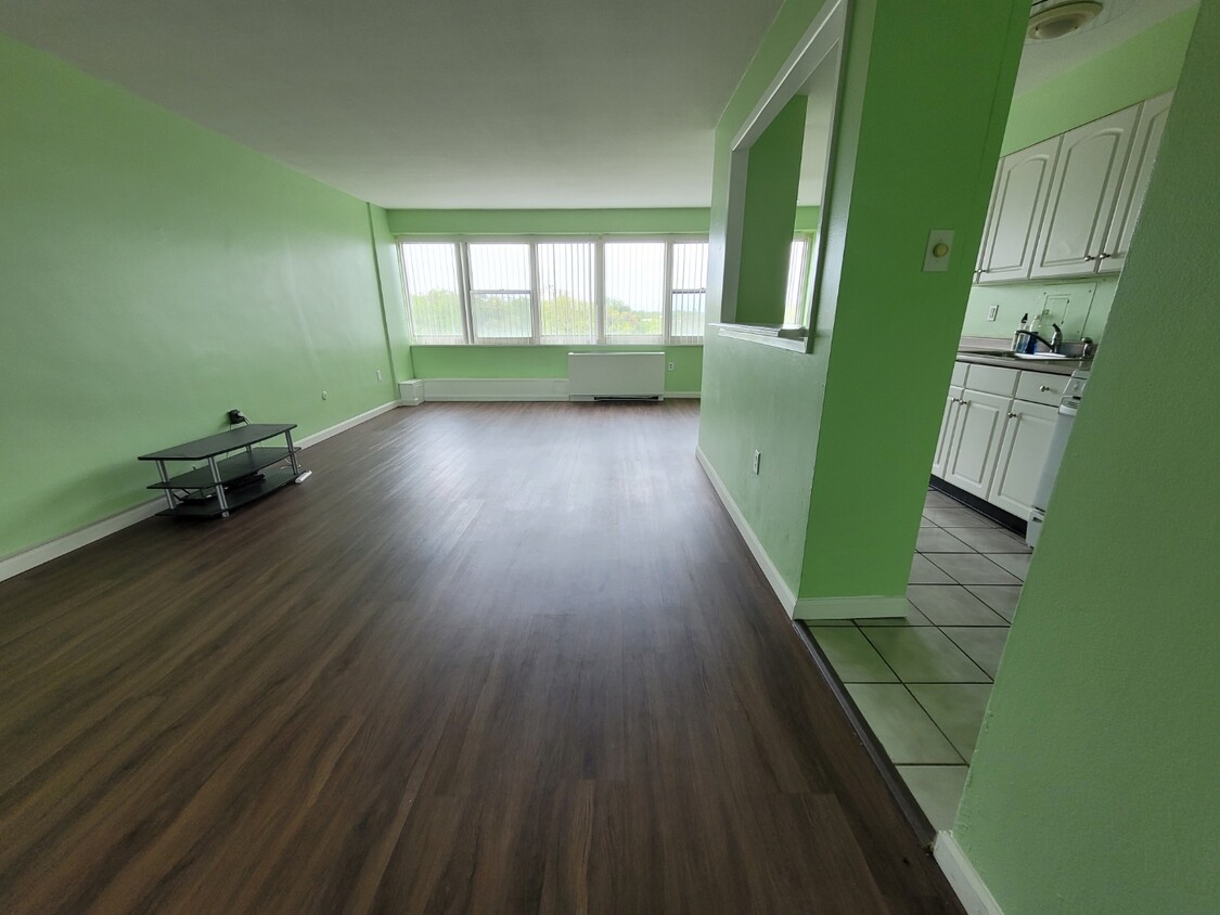 Foto principal - 1200 Marlton Pike E