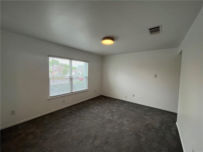 Building Photo - 3245 Elizabeth Anne Ln