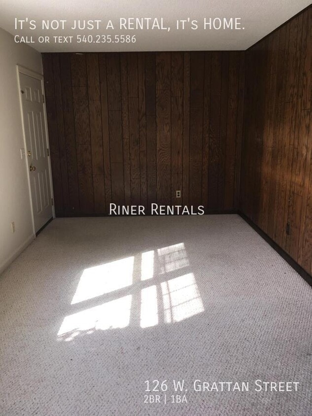 Primary Photo - 126 W Grattan St