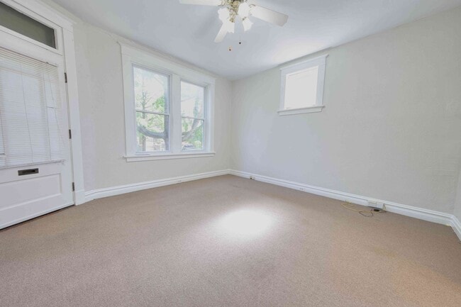 Building Photo - 4330 Gertrude Ave