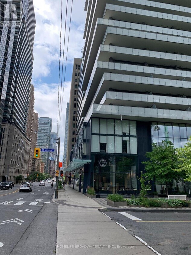 Photo principale - 57-957 St Joseph St