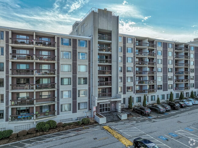 1500 Worcester Rd entrance - Chapel Hill East Condominiums