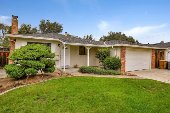 Building Photo - 3 br, 2 bath House - 1026 CRANBERRY DRIVE