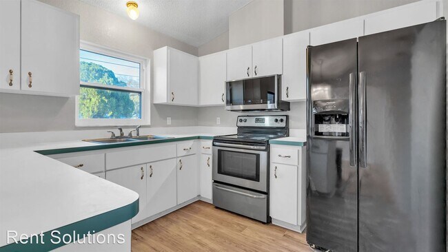 Building Photo - 3 br, 2 bath House - 3501 5th Avenue S