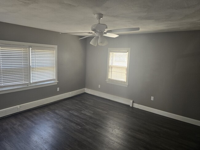 Foto del edificio - 504 Quincy St