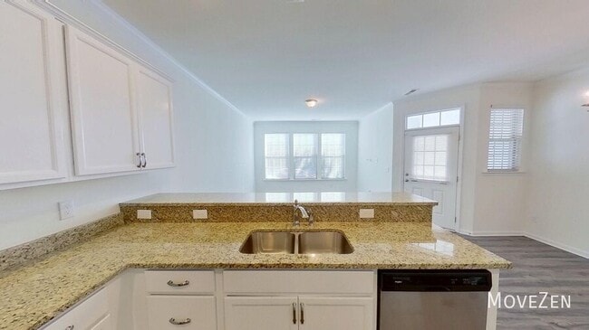 Building Photo - 1728 Shady Oaks Dr