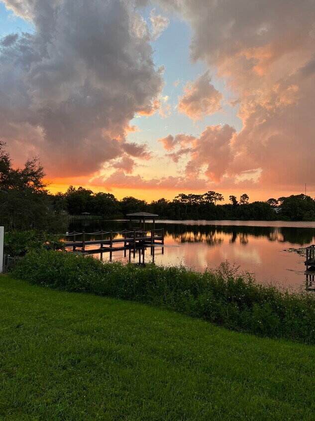 Foto principal - 281 Lake Griffin Cir