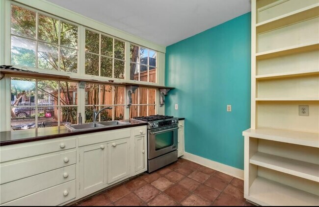 Foto del edificio - 5525 Garfield St