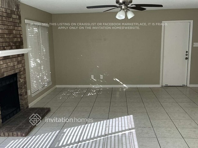 Building Photo - 8618 Fairfax Ave