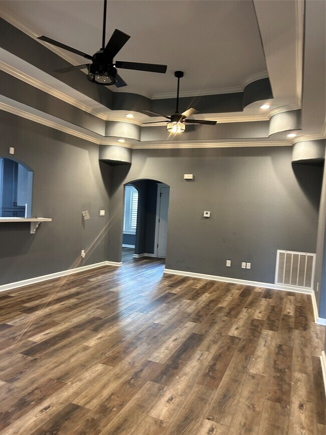 Foto del edificio - 2310 Townhall Ln