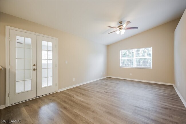 Building Photo - 3865 Kitty Hawk Dr