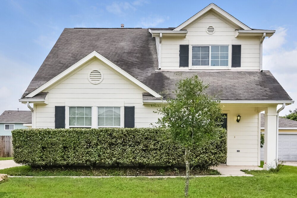 Foto principal - 19806 Falcon Hill Ct