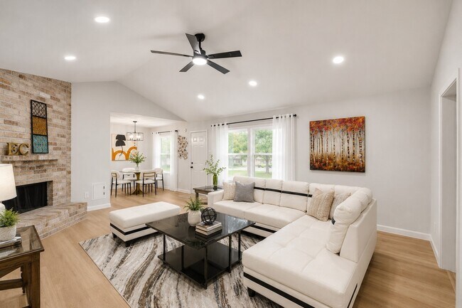 Foto del edificio - 12703 Redfern Dr