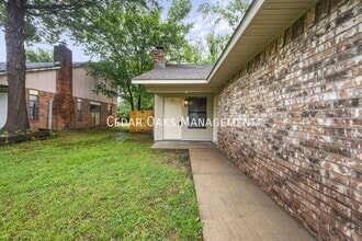 Building Photo - 507 N 37th St