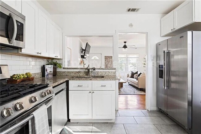 Foto del edificio - 530 Erin Ave SW