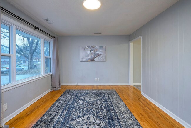 Foto del edificio - Cute Two Bedroom Home in Olathe