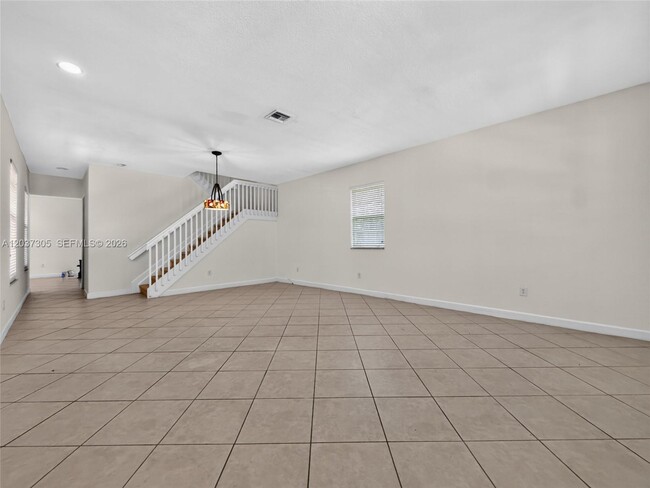 Building Photo - 625 SW 146th Terrace