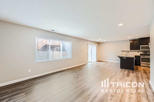 Foto del edificio - 1632 77th Ave SE