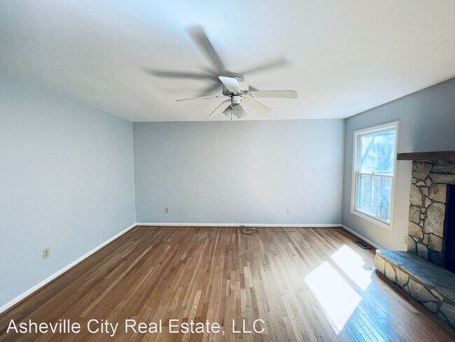 Building Photo - 2 br, 2.5 bath House - 103 Parkway Vista D...