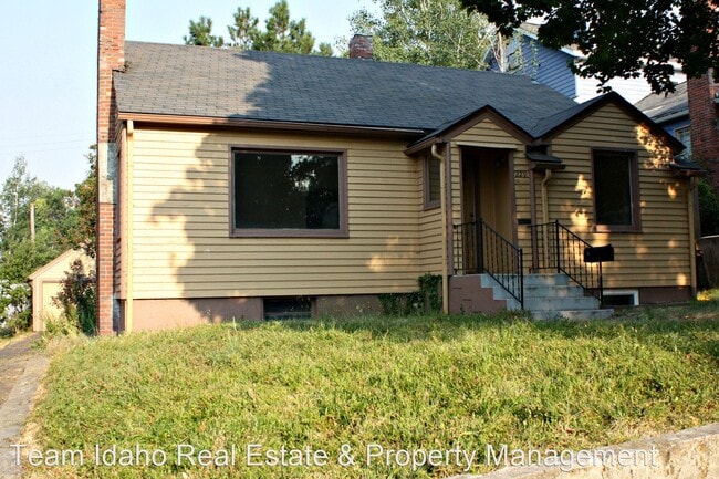 Building Photo - 4 br, 2 bath House - 229 Cherry St