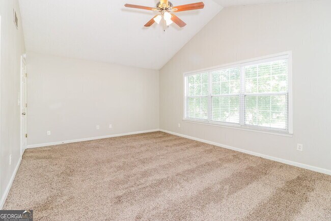 Building Photo - 416 Bottesford Dr NW