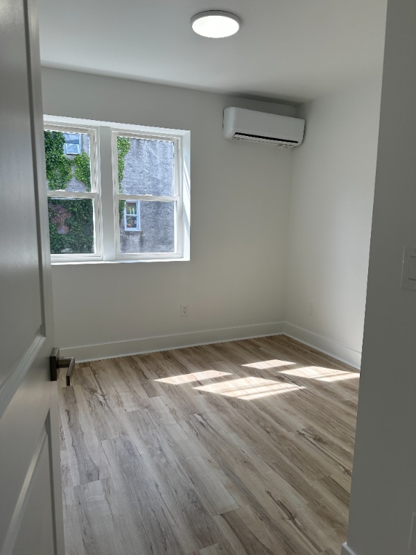 Foto del edificio - 7810 Limekiln Pk