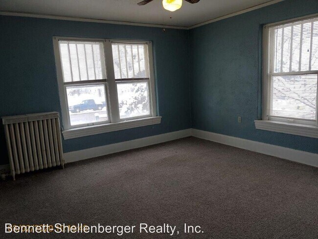 Building Photo - 210 S Weber St