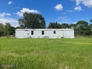 Building Photo - 10287 SW 113 Ave