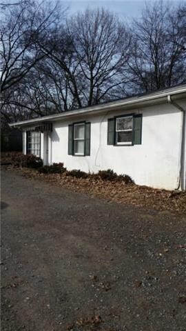 Primary Photo - 1011 Pierce Rd
