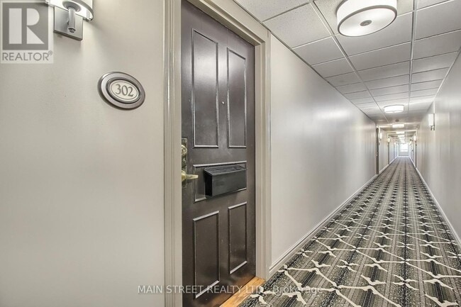 Photo du bâtiment - 155 Main St N