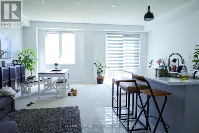 Building Photo - 1064 Lockie Dr