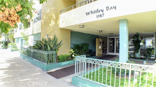 Foto del edificio - 1187 E 3rd St