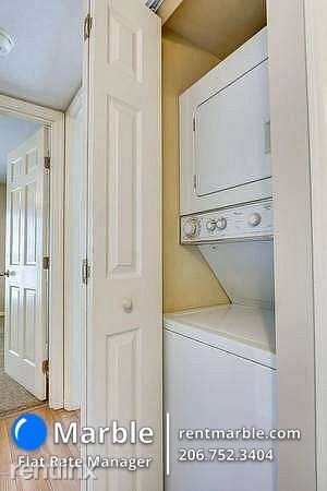 Foto del edificio - 2 br, 2 bath Condo - 509 Highwood Dr