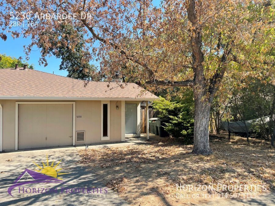 Foto principal - Open 2 Bed 2 Bath 1,030 Sq. Ft. Fair Oaks ...