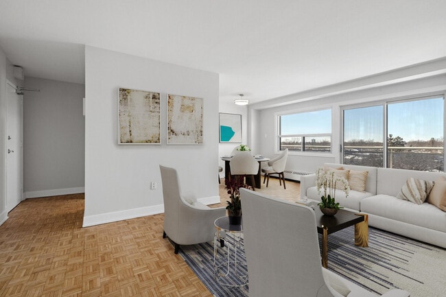 Building Photo - Brock Towers