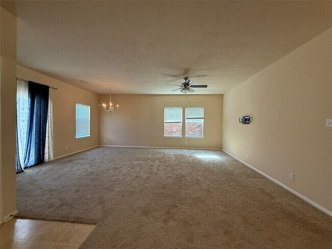 Building Photo - 8206 Malago Point Dr